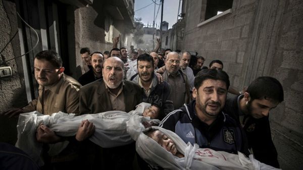 Nagrodzone zdjęcie zabitych palestyńskich dzieci w Strefie Gazy