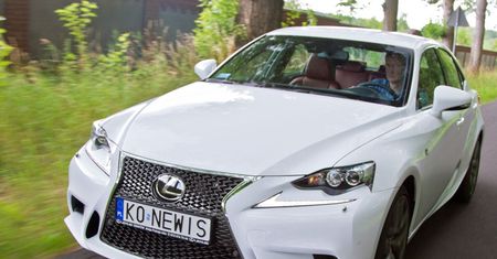 Lexus IS 250/300h F Sport