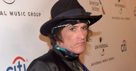 Gitarzysta Aerosmith w krytycznym stanie