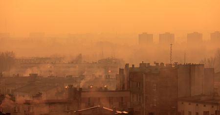 Śląskie dusi się w pyle. Ogromny smog i fatalna jakość powietrza