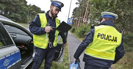 Policja prowadzi akcję "Smog". Na celowniku starsze auta