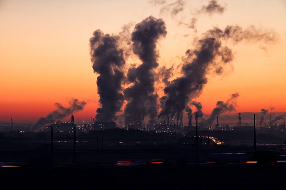 Raport NFZ: umieralność Polaków rośnie. Przyczyną może być smog