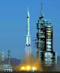 USA i Rosja gratulują Chinom lotu w kosmos