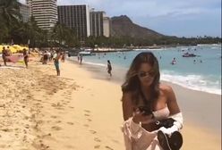 Seksowna Marina pręży się w bikini na Hawajach