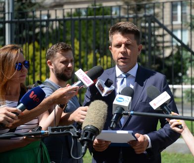 Sprawa "inwigilacji" Ryszarda Petru w prokuraturze