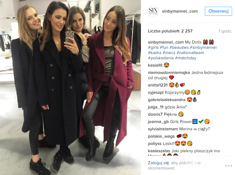 Sara Boruc i Marina Łuczenko-Szczęsna wspierają Biało-Czerwonych!