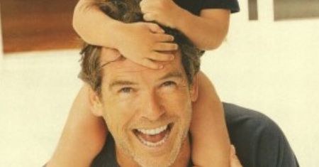 Pierce Brosnan ma przystojnego syna. Chłopak jest modelem