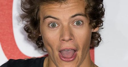 Harry Styles śpiewa o seksie i smutku. A na okładce pozuje bez koszulki