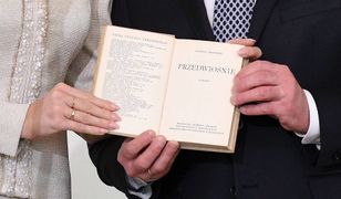 Andrzej Duda promuje uproszczoną wersję "Przedwiośnia". Poloniści oburzeni