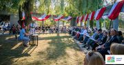 Czytanie „Przedwiośnia” w patriotycznej scenerii