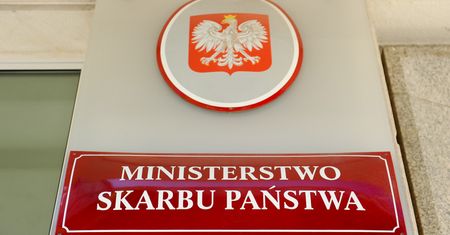 "Money. To się liczy". Spółki Skarbu Państwa z większą kontrolą i 10 tysięcy dla każdego emeryta