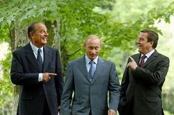 Schroeder i Chirac częściowo popierają czeczeńską politykę Putina