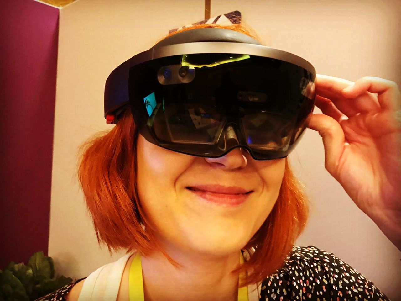 CES 2017: w końcu przymierzyłam HoloLens. I warto było czekać