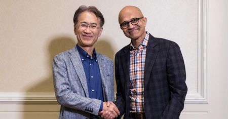 Sony i Microsoft nawiązują współpracę. Wspólny front przeciwko Google?
