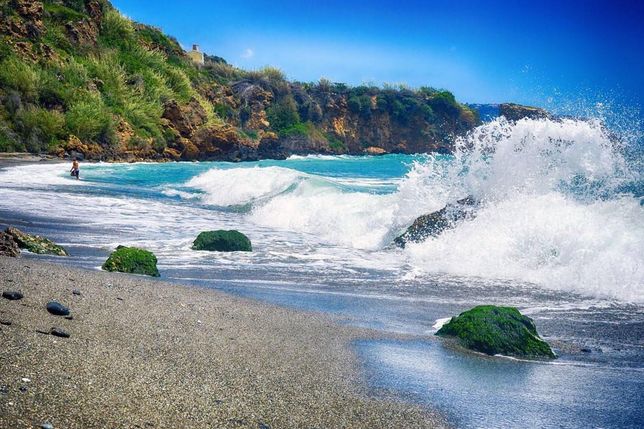 Wybrzeże Costa del Sol w Nerja 