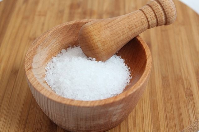 Niekorzystny wpływ soli na zdrowie