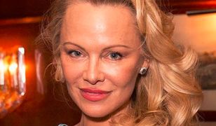 Co się stało z twarzą Pameli Anderson? Musicie to zobaczyć