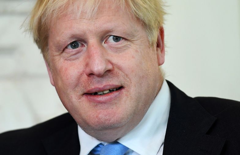 Boris Johnson tryumfuje, choć może mieć problem z poparciem nowej wersji umowy