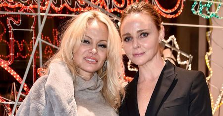Świąteczna stylizacja Pameli Anderson