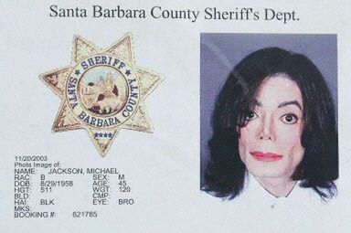 Oskarżony Michael Jackson nie przyznaje się do winy