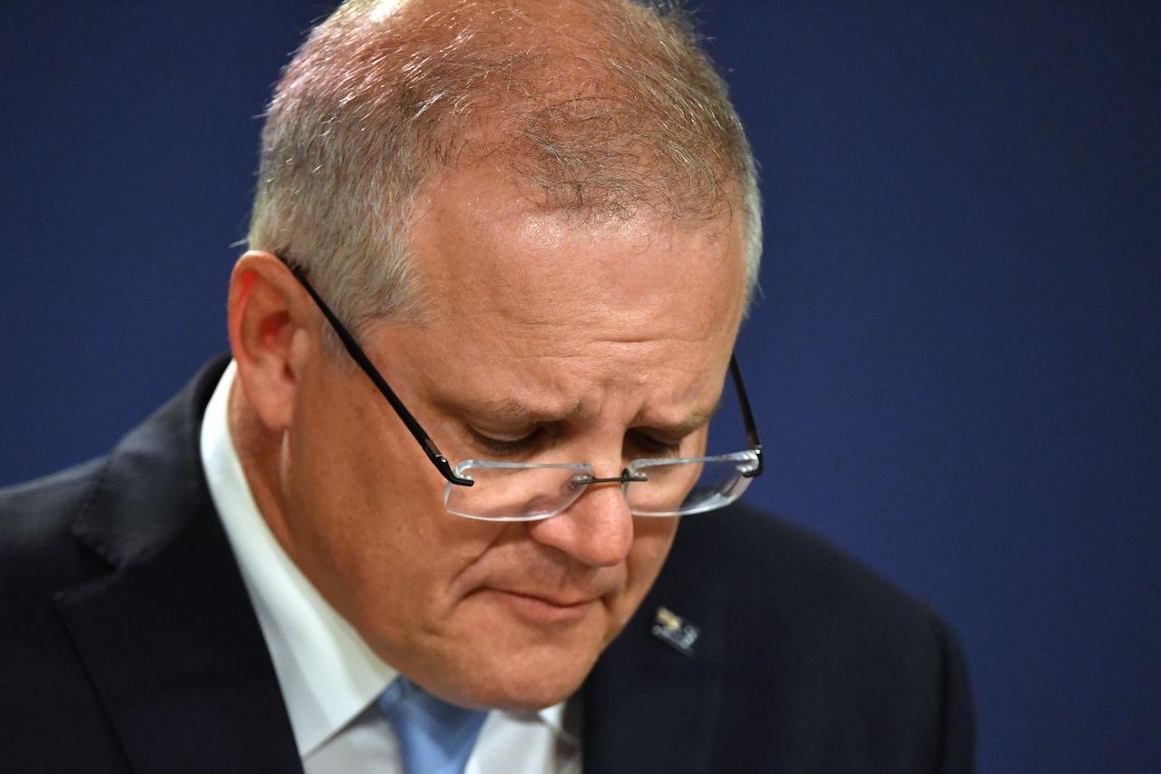 Australia walczy z pożarami. Premier kraju nazwany "idiotą" przez jednego z mieszkańców 