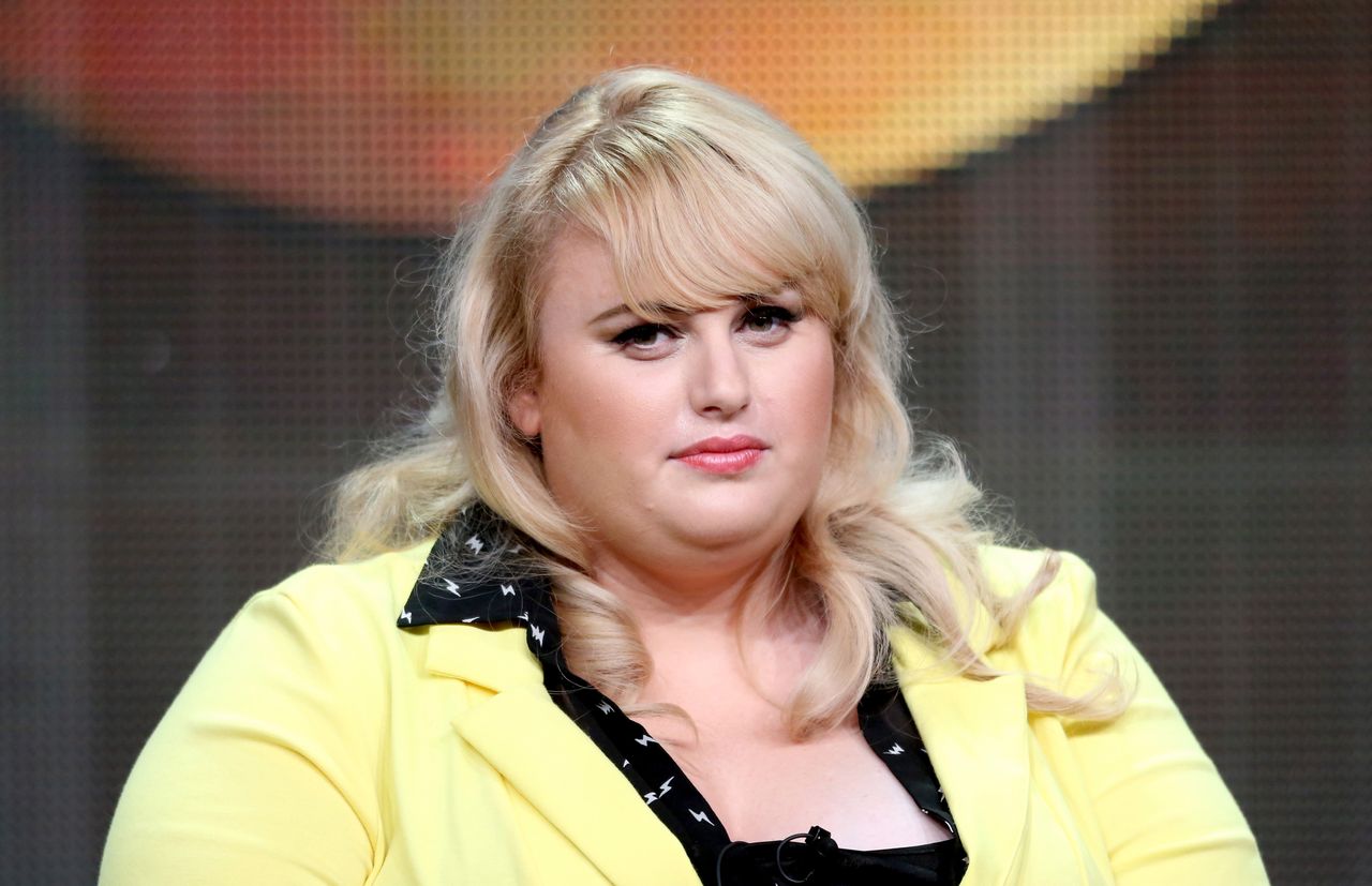 Rebel Wilson kolejną ofiarą molestowania przez aktora i reżysera. "Byłam naiwna"