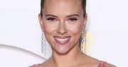 BAFTA 2020: Scarlett Johansson na czerwonym dywanie. Opięta suknia podkreśliła figurę