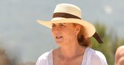 Sarah Ferguson na wakacjach w Saint-Tropez. Bankructwo jej służy