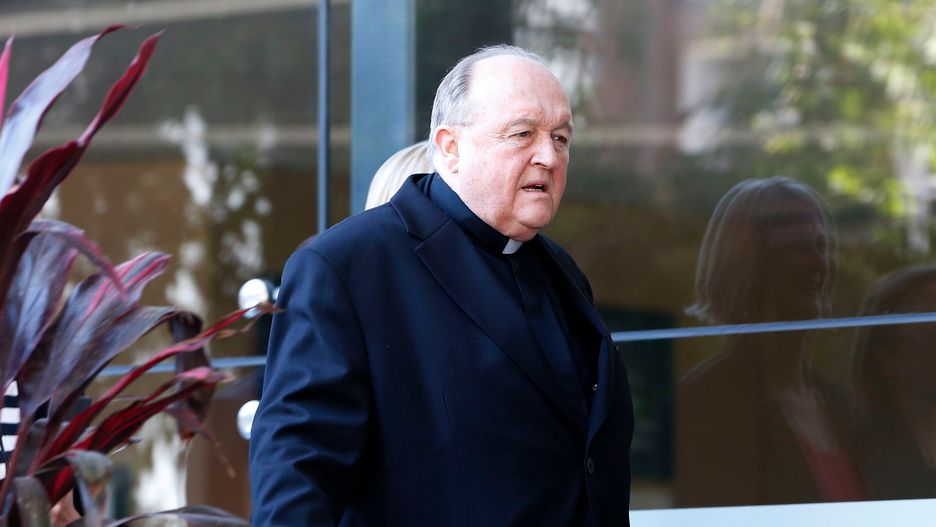 Philip Wilson przestaje być arcybiskupem