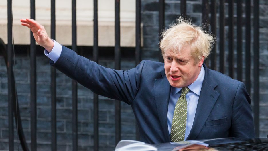 Zdecydowane zwycięstwo partii Borisa Johnsona pieczętuje losy brexitu