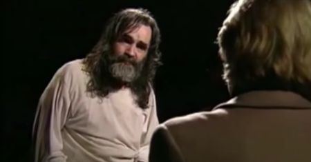 Nie żyje Charles Manson. Jego banda zamordowała żonę Romana Polańskiego