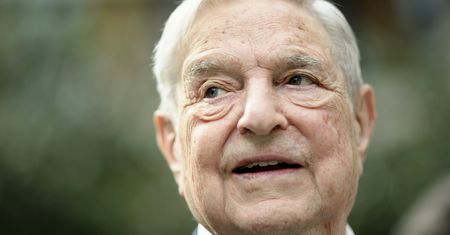 George Soros stoi za zakupem Radia Zet. Dlaczego wzbudza takie kontrowersje?