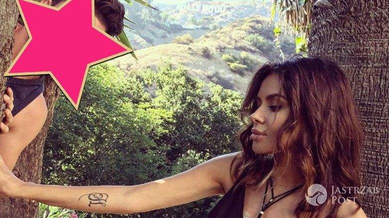 Natalia Siwiec pozuje z pasierbem