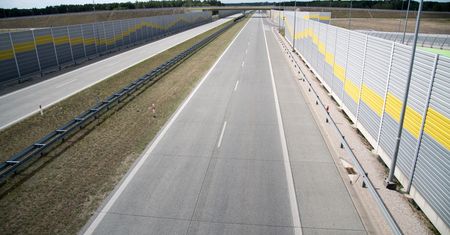 Budowa dróg. Ważne pozwolenie ws. trasy S8. Inwestycja warta 1,3 mld zł