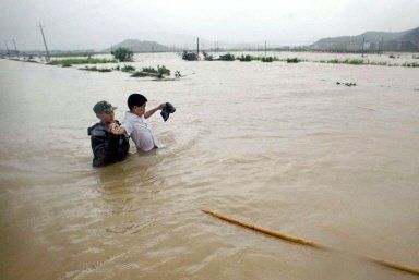 Siedem ofiar tajfunu Matsa w Chinach