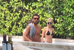 Scott Disick z nową dziewczyną na plaży. To dla niej zostawił Kardashiankę?