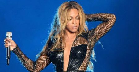 Beyonce pokazała pierwszy manicure 2-letniej córki i wywołała kontrowersje