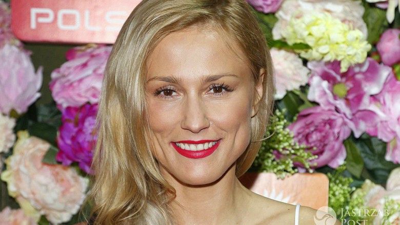 Sylwia Juszczak w długich włosach