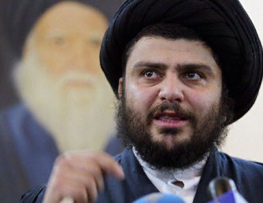 Muktada al-Sadr otoczony w meczecie Alego