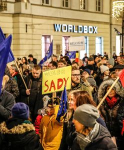 Sondaż CBOS: Polacy podzieleni ws. sądów