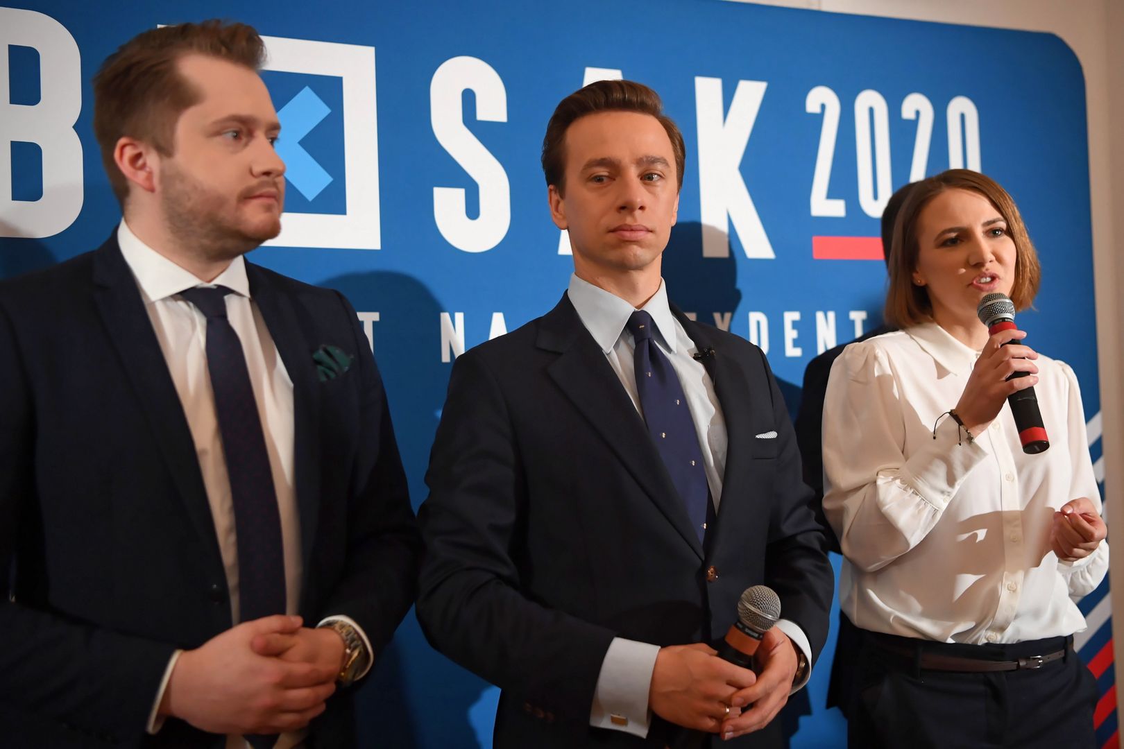 Koronawirus. Krzysztof Bosak proponuje przełożenie wyborów prezydenckich