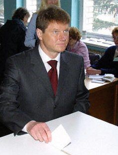 Prezydent Litwy zaprzecza, że miał kontakty z przestępcami