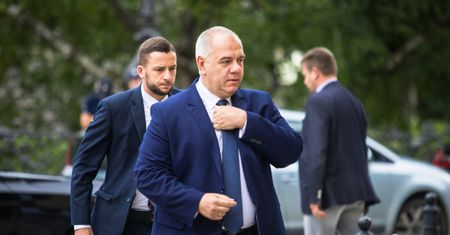 KO proponuje darmowy internet dla młodych. Jacek Sasin: Chyba na laptopach od Donalda Tuska