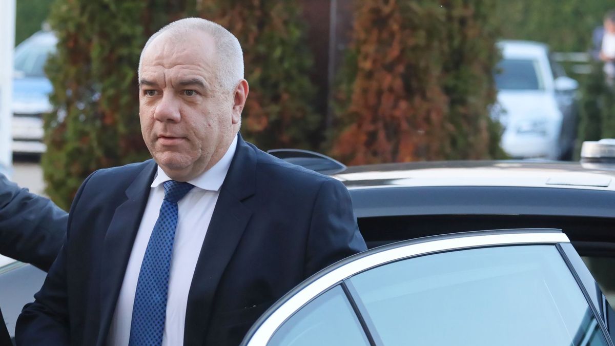 Jacek Sasin zostanie "królem" Skarbu Państwa