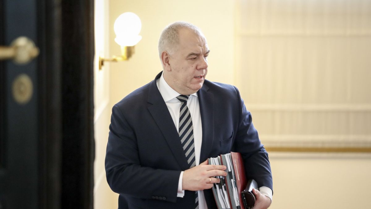 Wicepremier Jacek Sasin o tarczy antykryzysowej i skutkach koronawirusa dla polskiej gospodarki