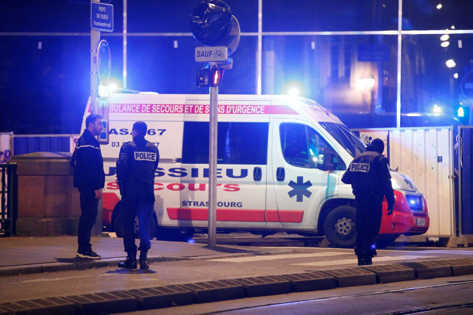 Strzały w centrum Strasburga. Co najmniej cztery osoby nie żyją, 11 jest rannych