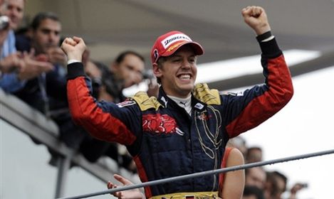 Niemcy świętują zwycięstwo Vettela