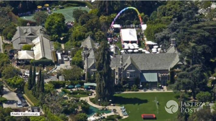 Hugh Hefner sprzedaje swoją posiadłość za 200 milionów dolarów