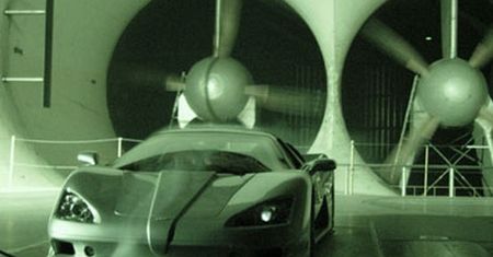 Nowy król prędkości - SSC Ultimate Aero TT