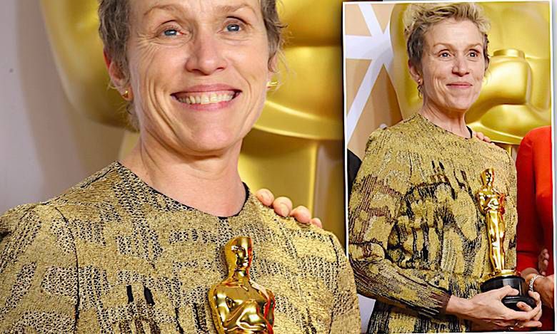 LOS ANGELES, CA - MARCH 4:  in the press room at the 90th Academy Awards at the Dolby Theatre in Los Angeles, California on March 4, 2018. CAP/MPIFS¬©MPIFS/Capital Pictures